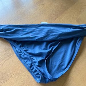 La Blanca swim bottom